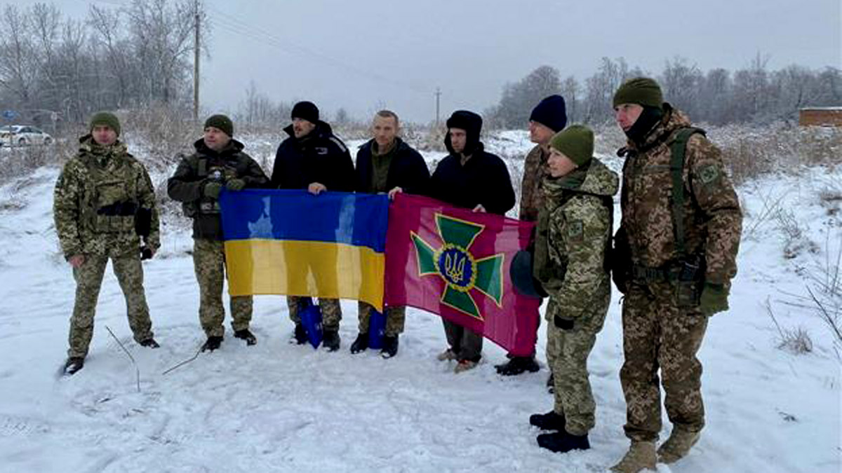 Dozens of soldiers freed in Russia-Ukraine prisoner swap