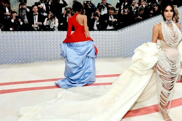 Kim Kardashian's Pearl-Encrusted Met Gala Dress Honors Fashion Icon Karl Lagerfeld